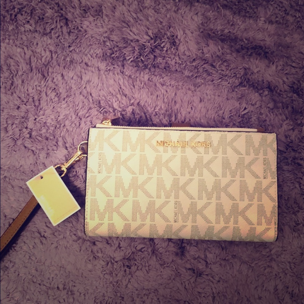 Michael Kors wallet